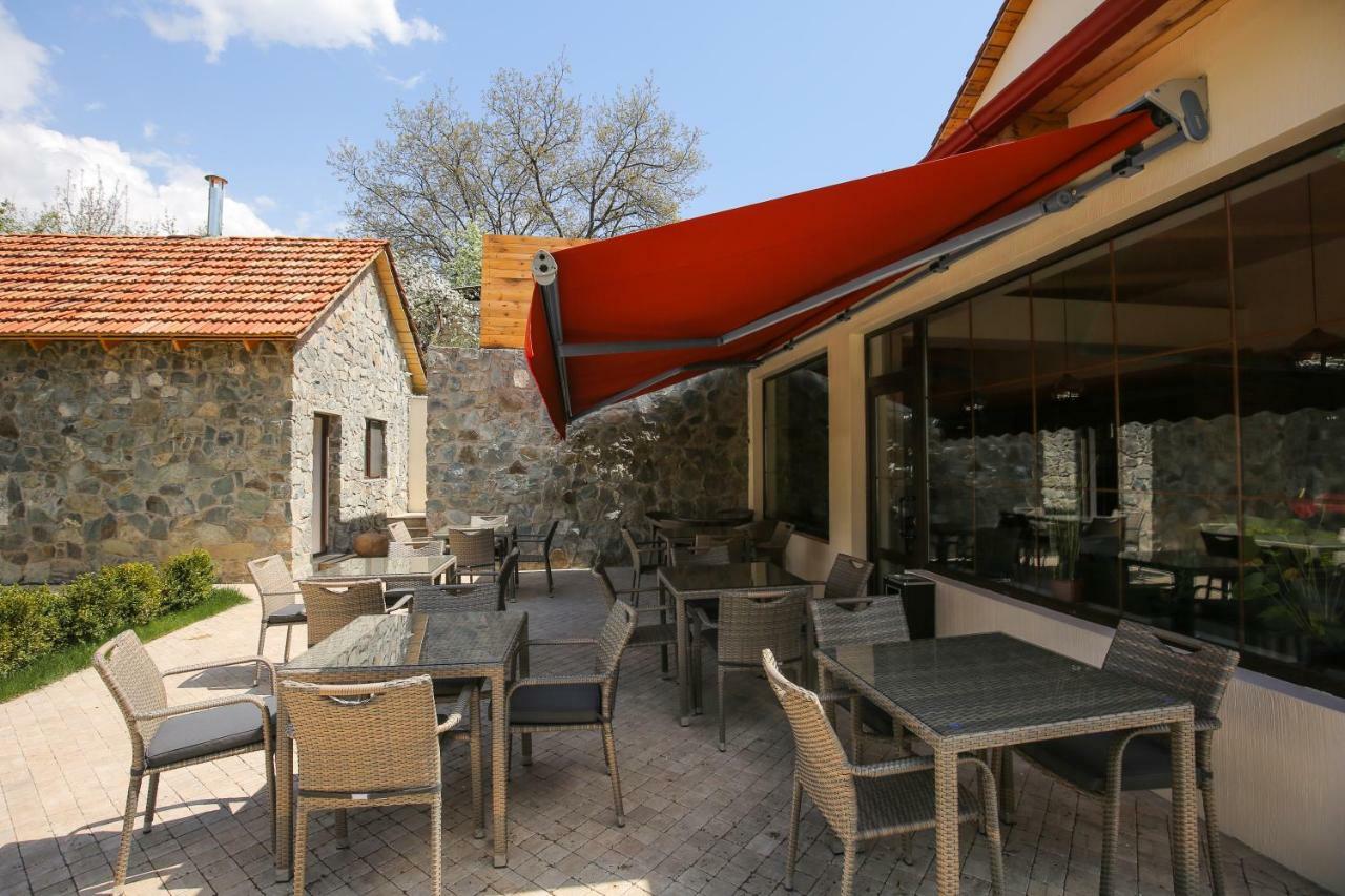 Chalet Dilijan Hotel & Restauarant Exterior photo