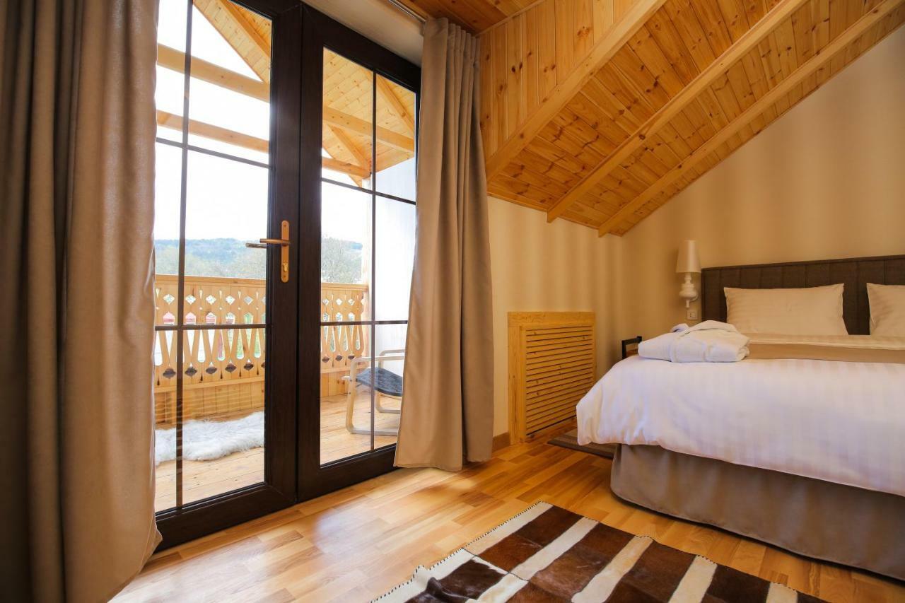 Chalet Dilijan Hotel & Restauarant Exterior photo