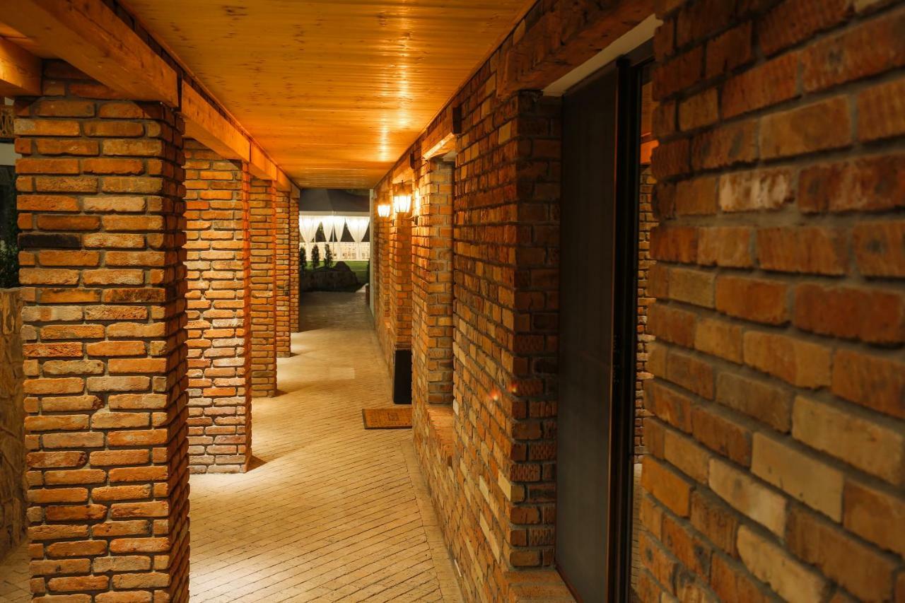 Chalet Dilijan Hotel & Restauarant Exterior photo